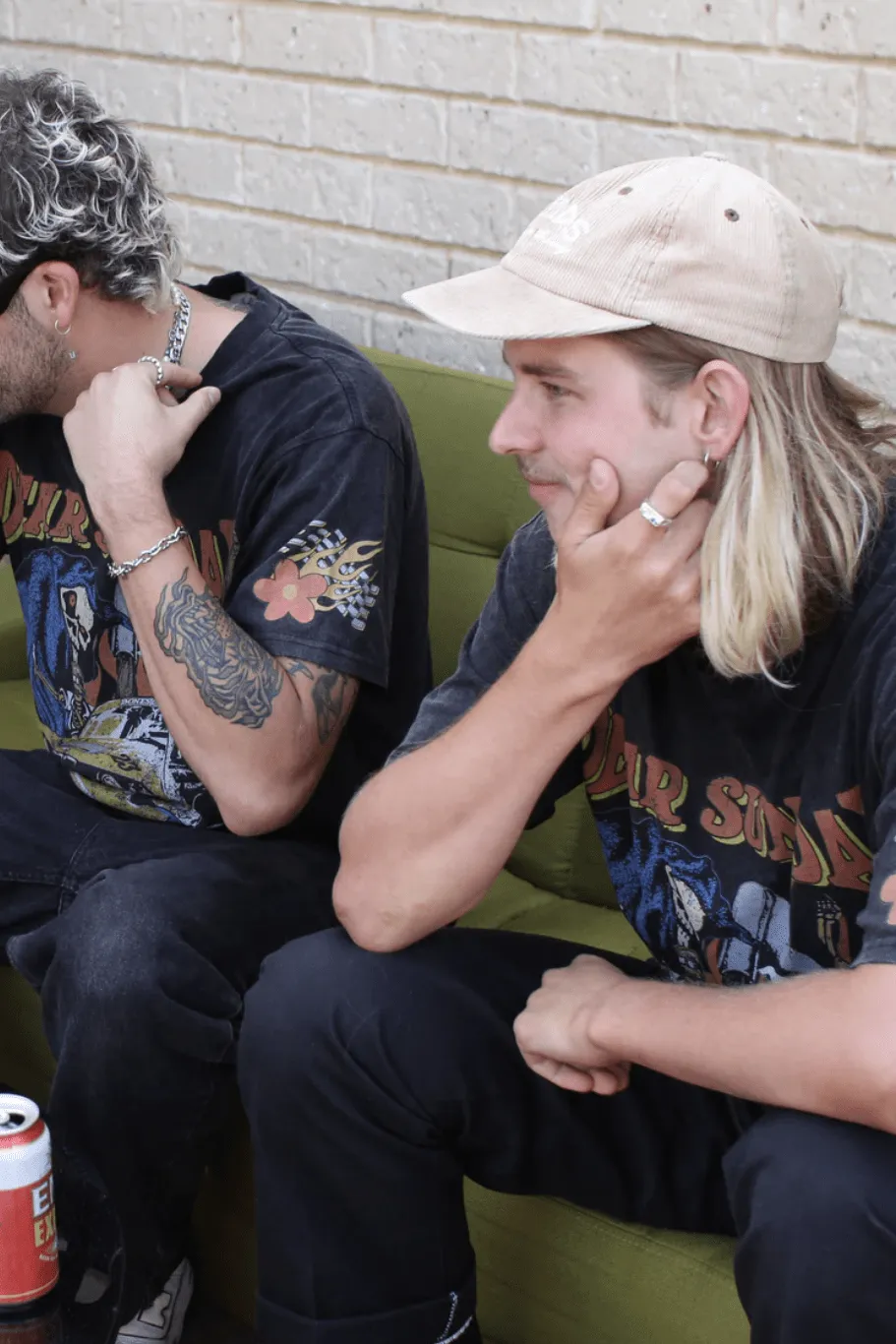 BILLY BONES CLUB DEAR SUNDAY TEE - WASHED BLACK