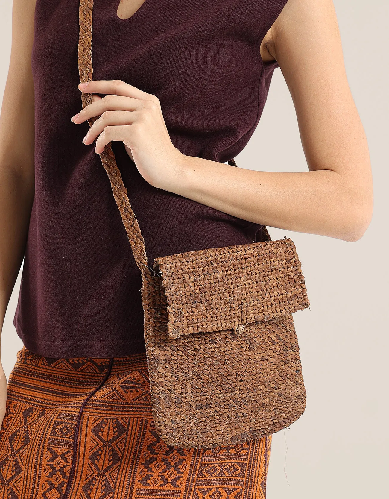 Braided genuine leather bag