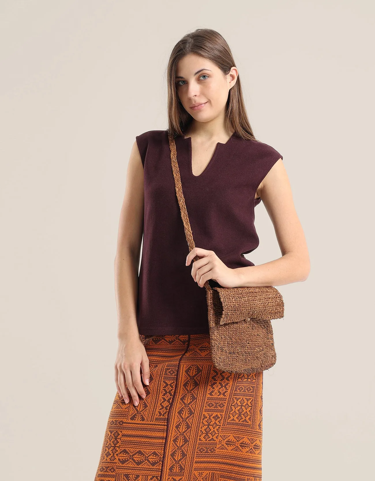 Braided genuine leather bag