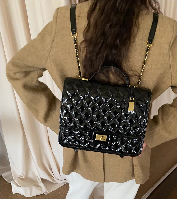 Quilted Women's Work Clothing Special-Interest Design Chain Backpack
