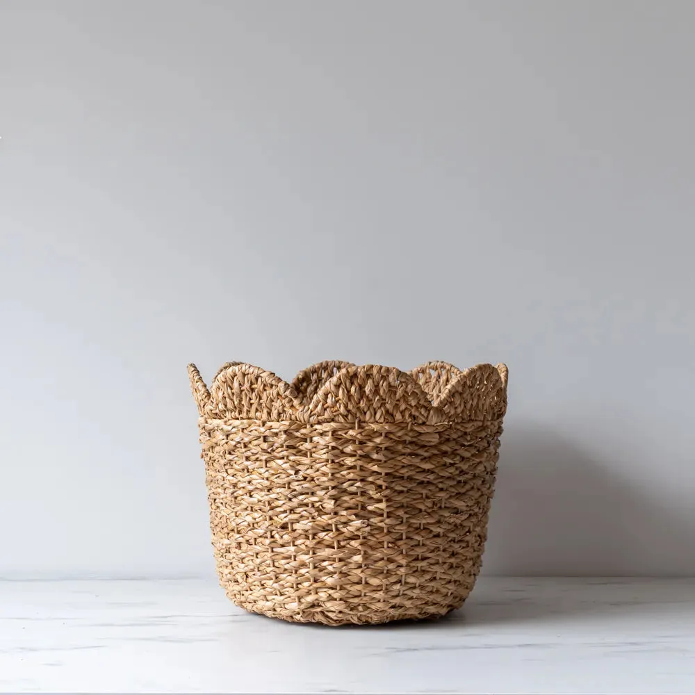 Storage Baskets with Decorative Scalloped Edge