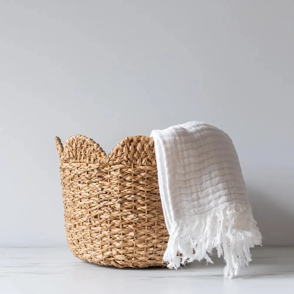 Storage Baskets with Decorative Scalloped Edge
